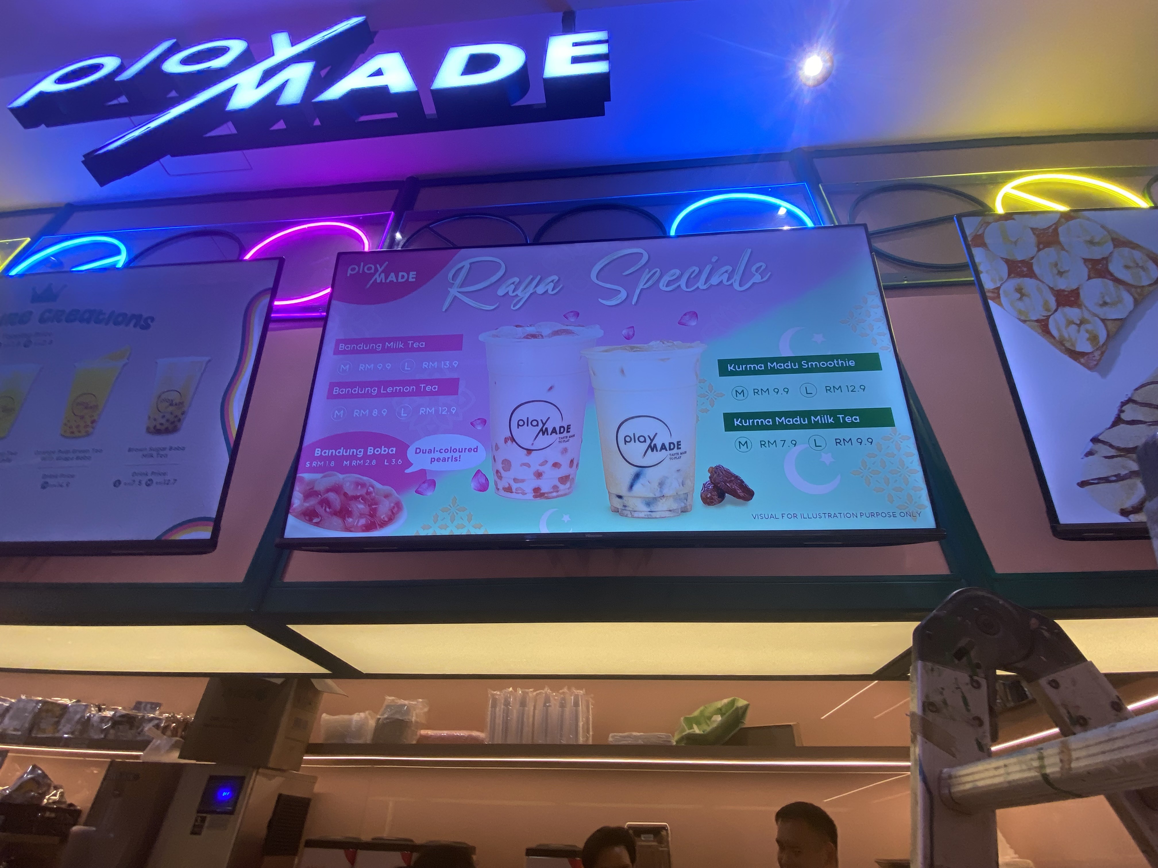 digital signage malaysia playmade